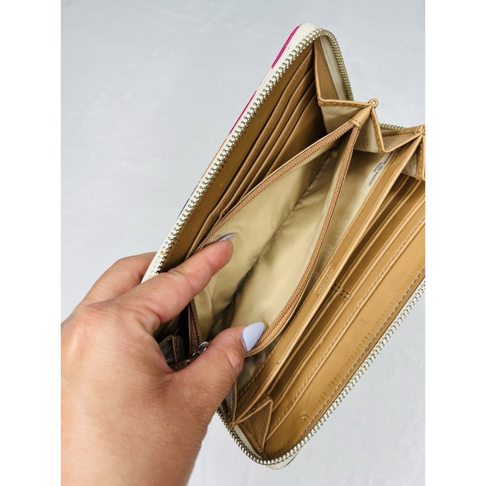 Coach Womens Signature Satin Multicolor RARE Zip‎ Wallet Holds 16 Credit Cards - Picture 6 of 13